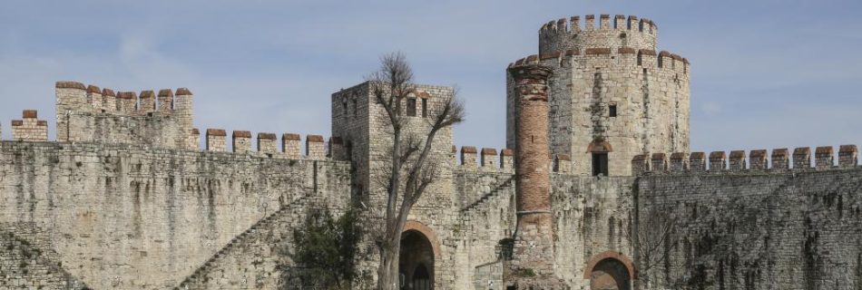 walls of constantinople tour