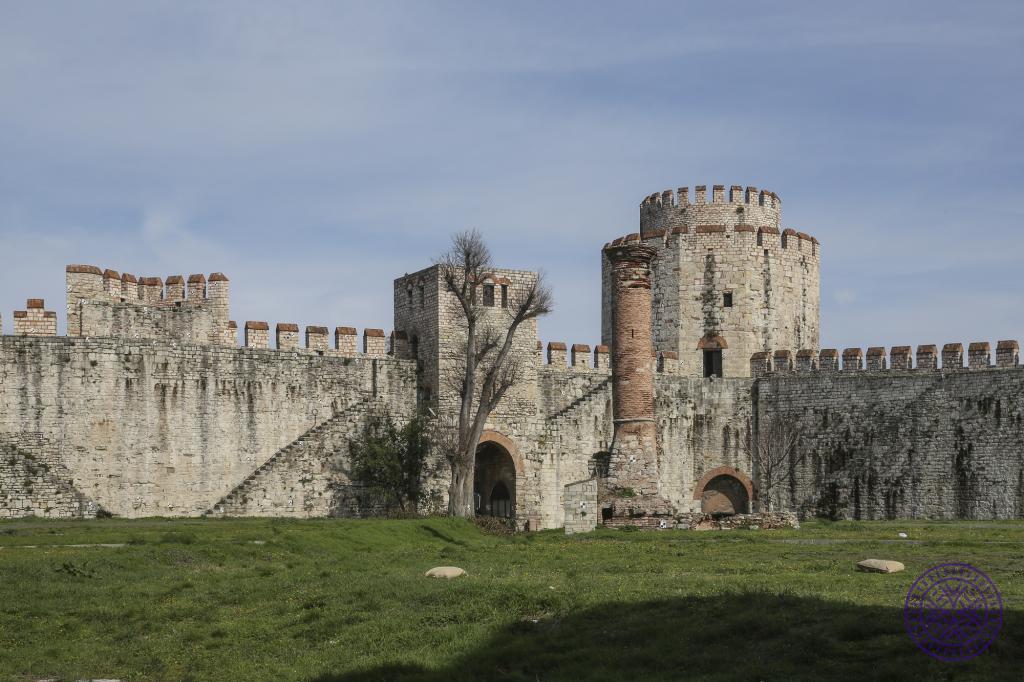 walls of constantinople tour